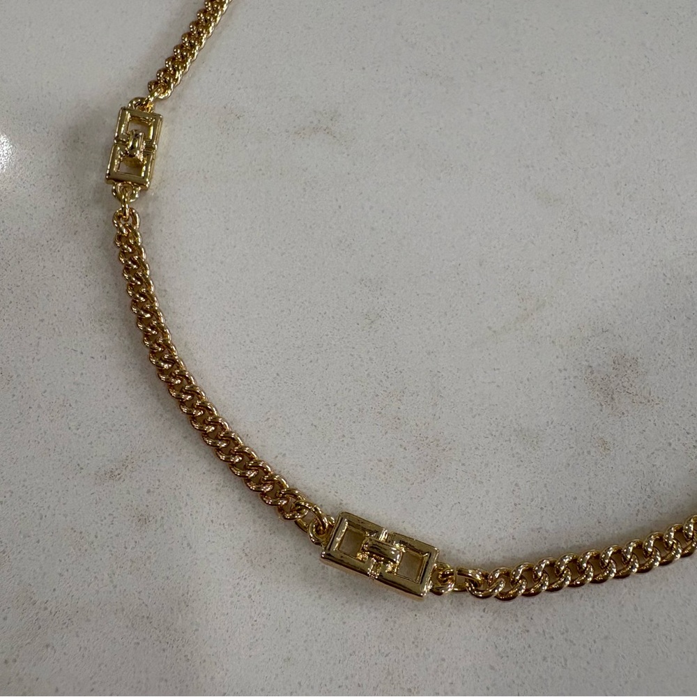 Ann Taylor Gold Chain Necklace with Link Accents - Picture 4 of 7